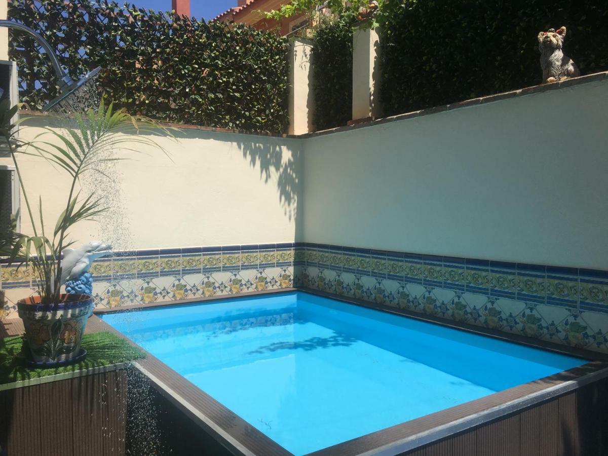 Apartment With Private Patio Fuengirola Buitenkant foto